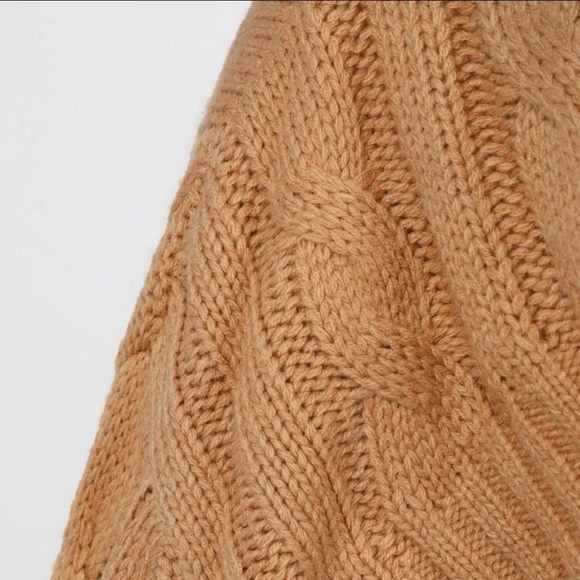 NWT Funnel Neck Cable Knit Crop Bolero Sweater - Picture 7 of 8